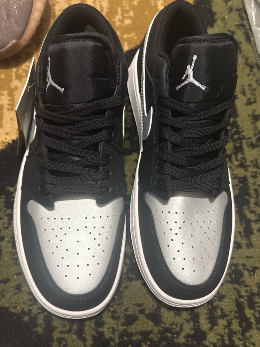 Jordan Men’s Black and Silver Low-Top Sneakers
